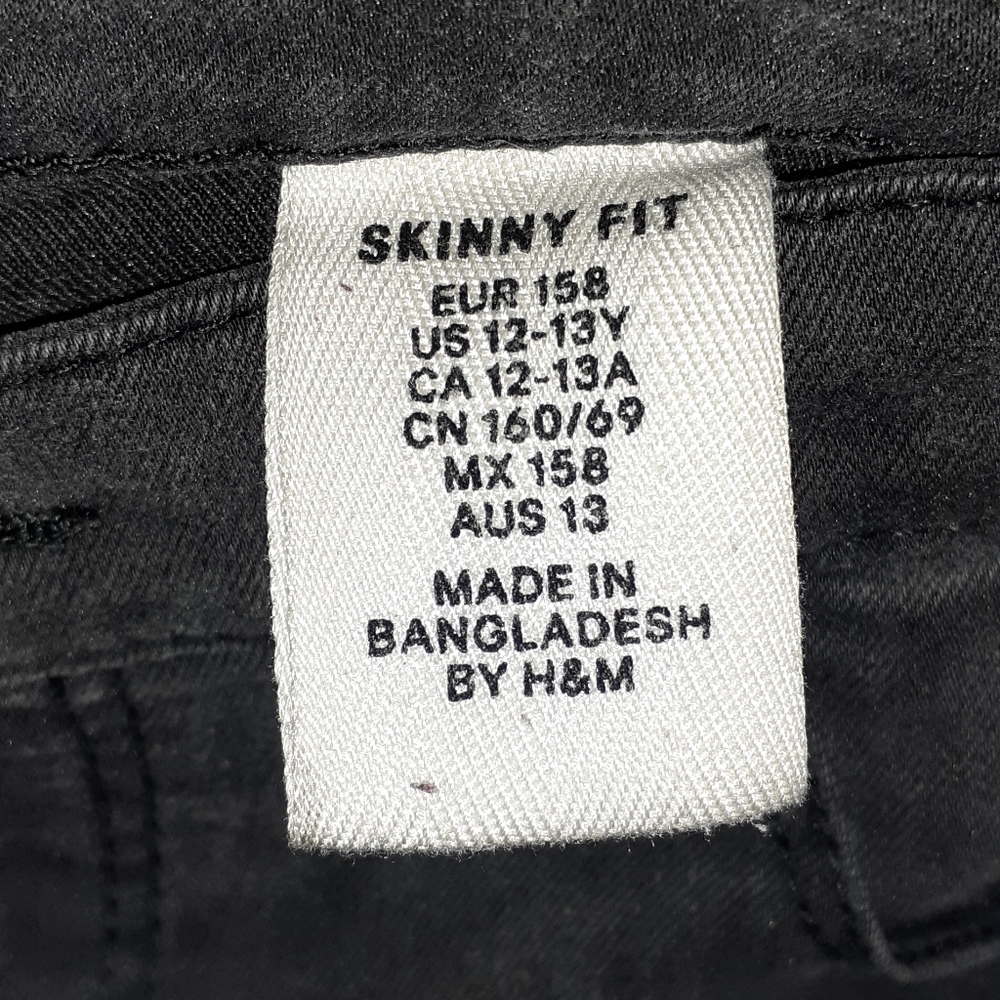 🔥H&M jeans - Picture 2 of 5